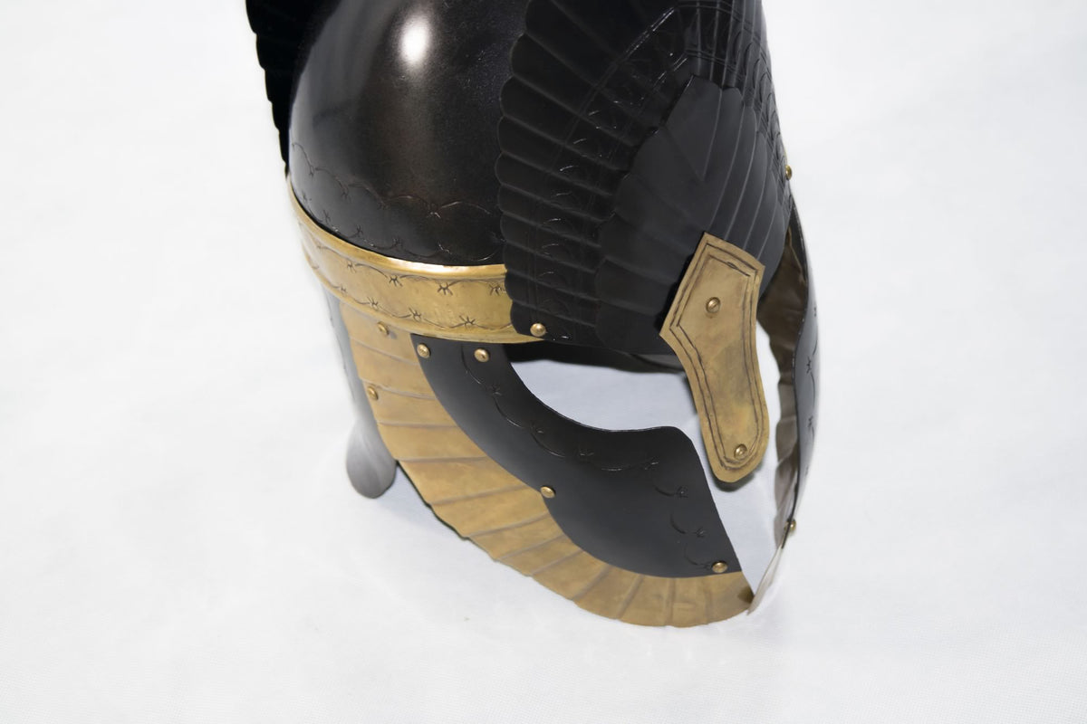 King's Helmet