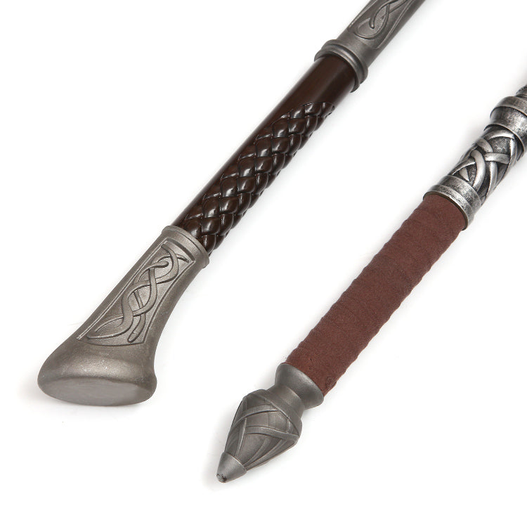 Double Axes in Metal