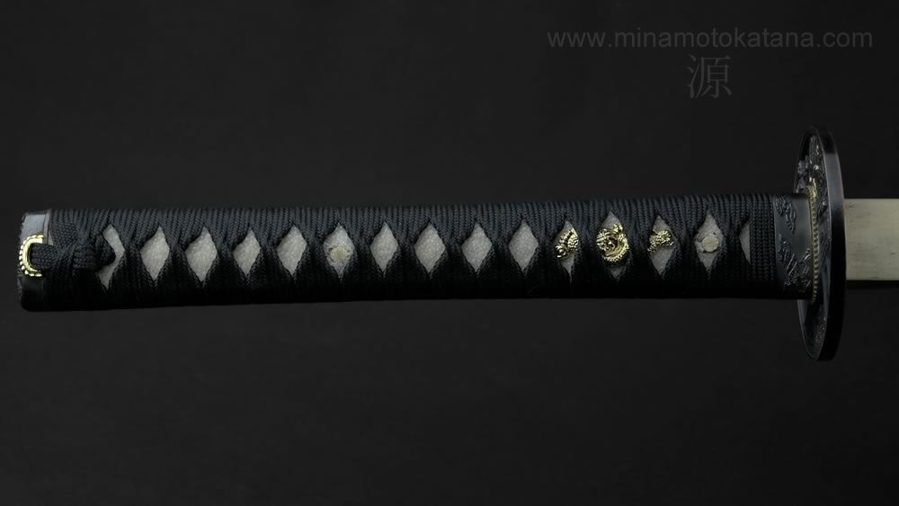 'Warriors Rage in Black' Katana in 1060