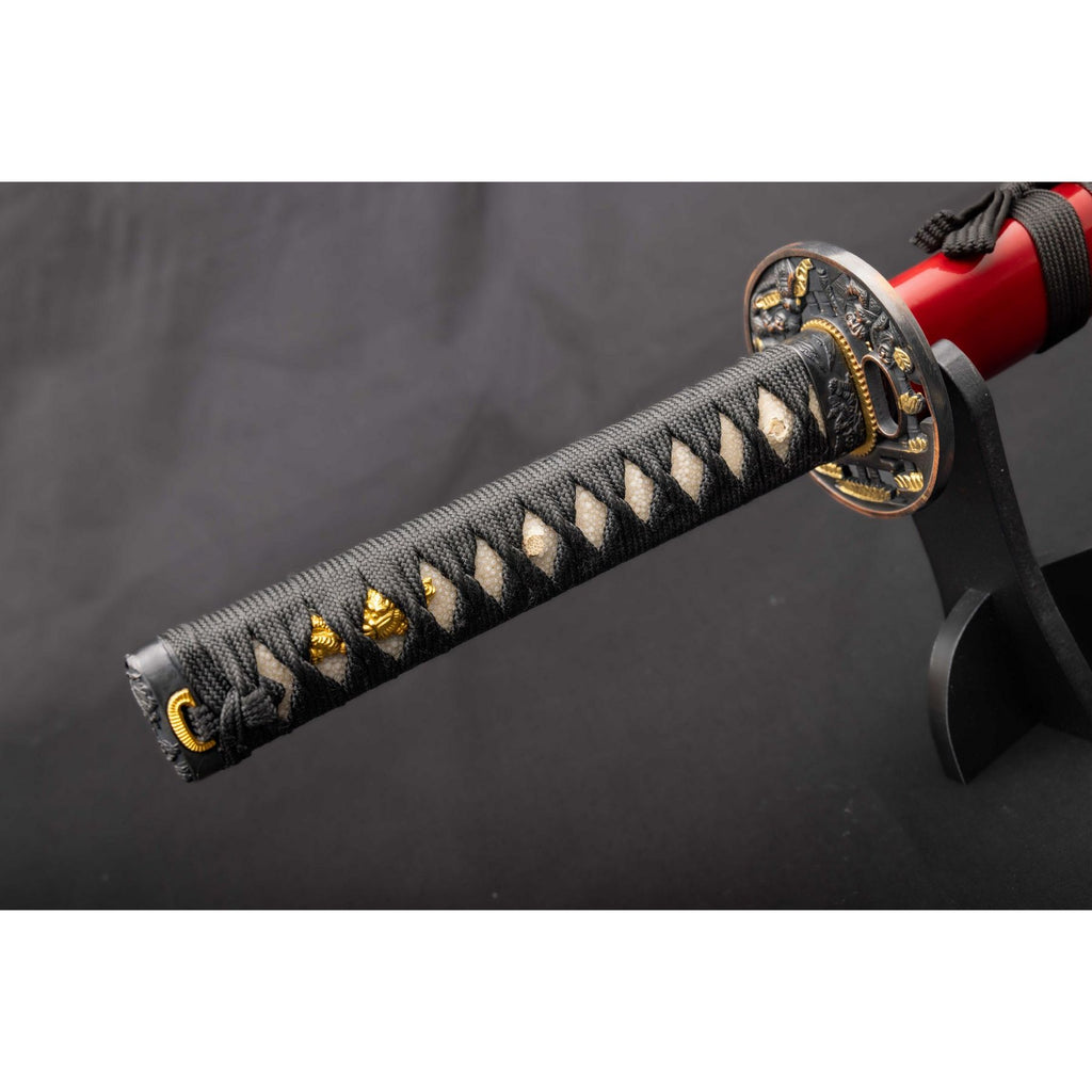 'Shogun's Red Rage' Tanto with 1095 Makuri Lamination