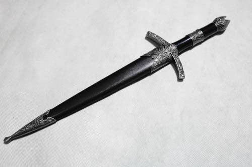 Free Mini Witch Lord Sword When You Spend £89 or More