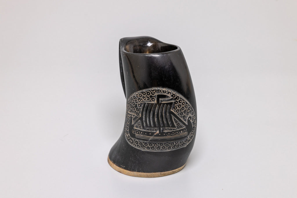 Natural Horn Tankard - Viking Longship Design