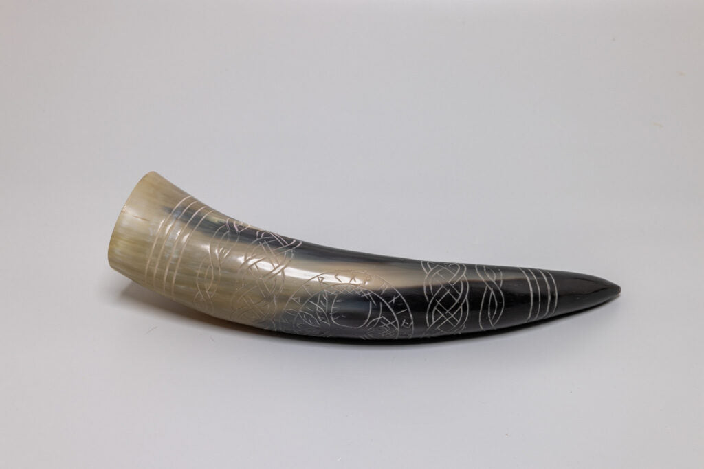 Natural Drinking Horn – World Tree Design