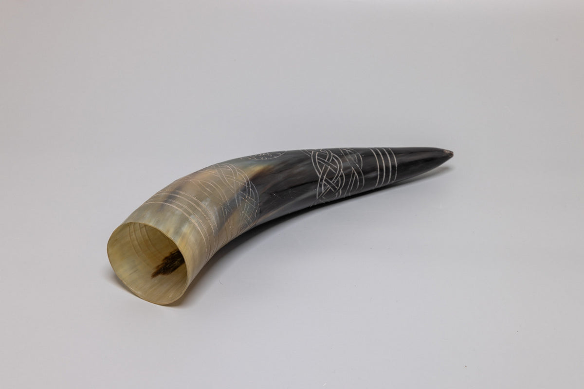 Natural Drinking Horn – World Tree Design