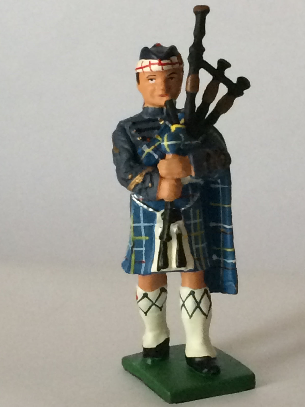 Pewter MacKenzie Seaforth Highlander Piper
