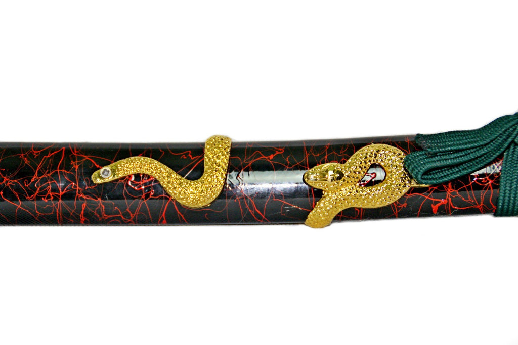 Tanto with Coiling Snake