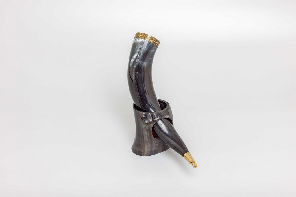 'V' for Viking Drinking Horn with Natural Horn Table Stand