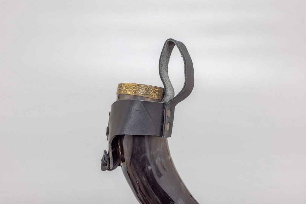 'V' for Viking Drinking Horn with All Accessories