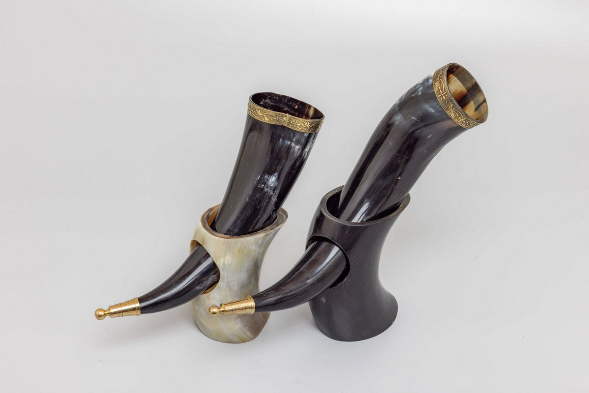 'V' for Viking Drinking Horn with All Accessories