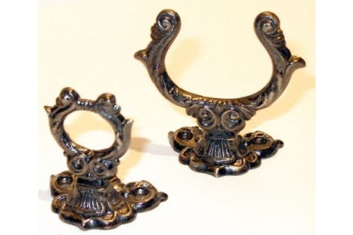 Free Hook and Loop Sword Brackets When You Spent £39 or More