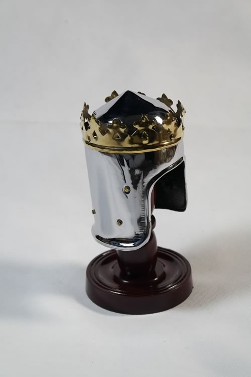 Mini Robert The Bruce Helmet With Stand