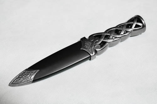 Celtic Knotwork Sgian Dubh