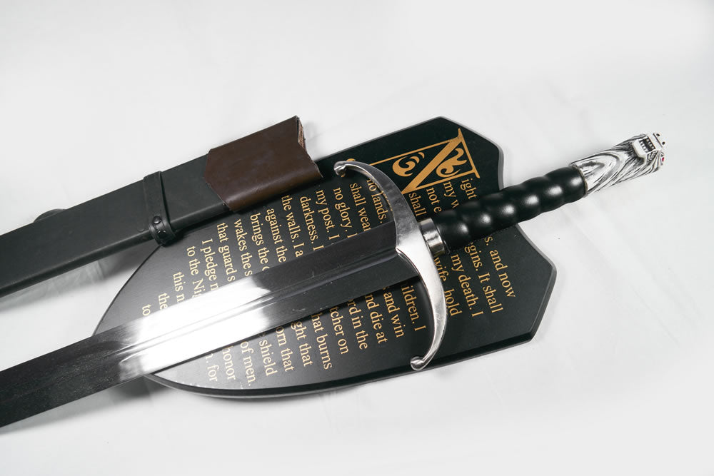 Direwolf sword with Plaque and Sheath
