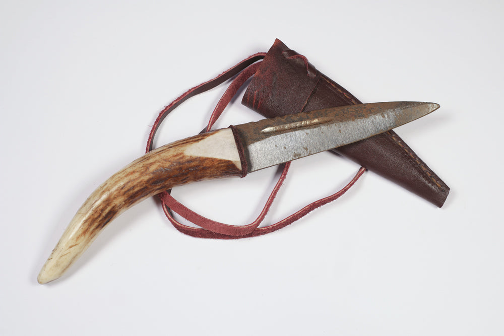Genuine Stag Antler Sgian Dubh Curved (Carbon Steel)