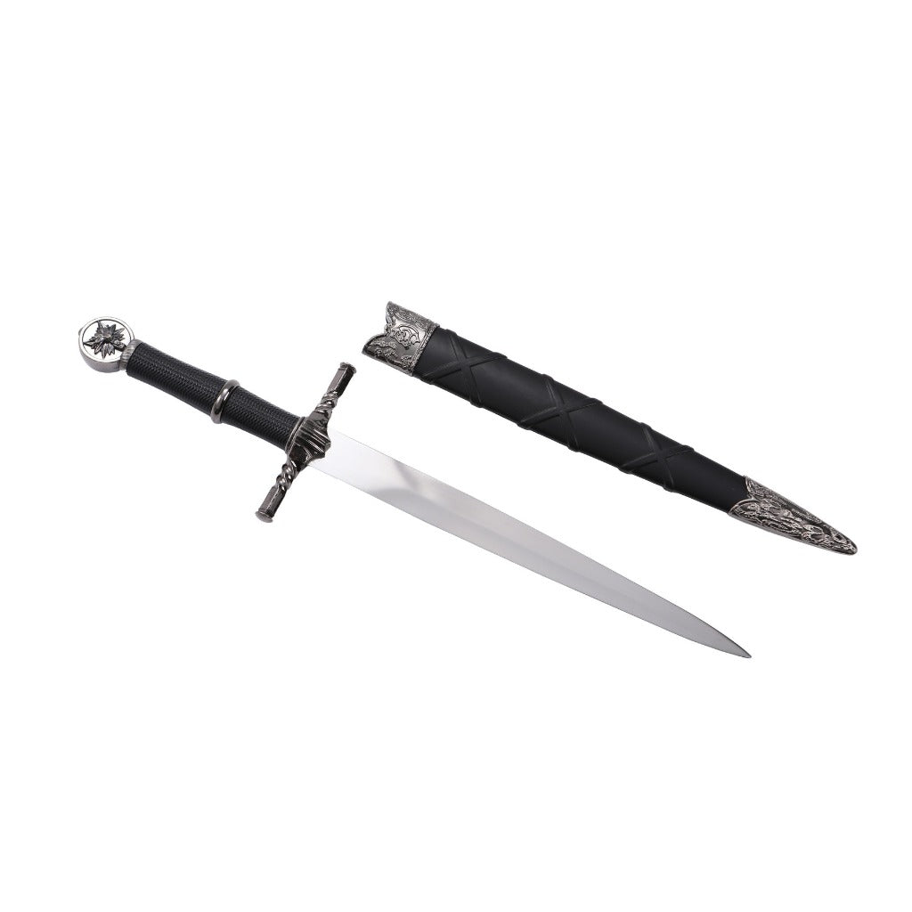 Horizontal Guard Wolf Pommel 15"