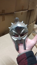 Mini Gladiator Helmet W/stand - Reduced item - №53