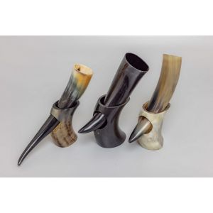 Genuine Horn Drinking Horn with Genuine Horn Table Stand