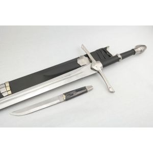 Ranger Sword (in a sheath)