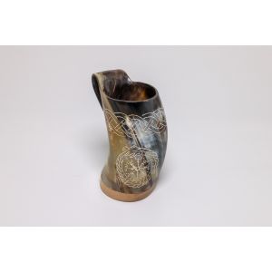 Natural horn tankard – norse Vegvísir and Ouroboros Design